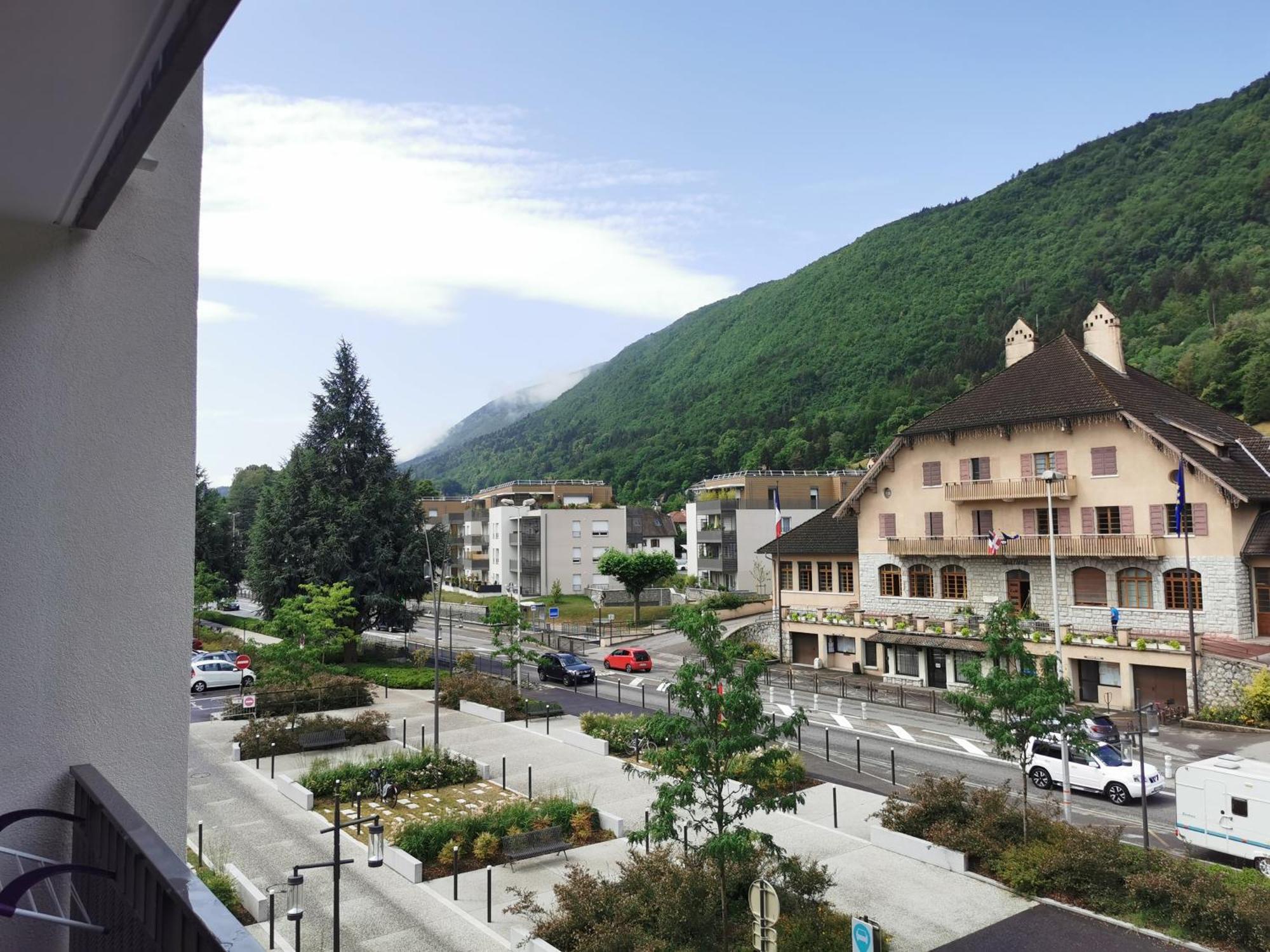 Semnoz & Lac - Wifi - Parking - Netflix - Balcon - Centre-Ville 塞夫里耶 外观 照片